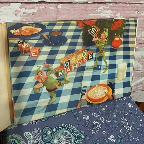 1943 “MANNERS” Starring Mr. Do & Mr. Don’t - Picture 12 of 15